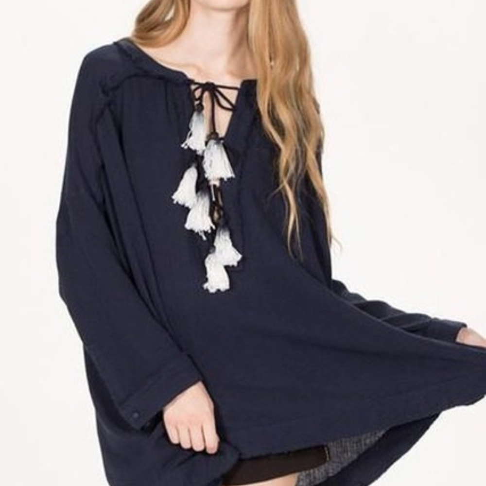 La Reine Oversize Tassel Tunic